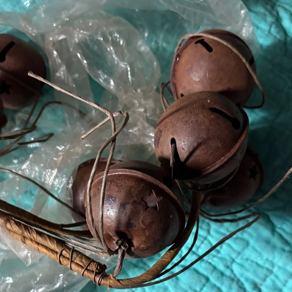 Rustic Brown Bell Garland